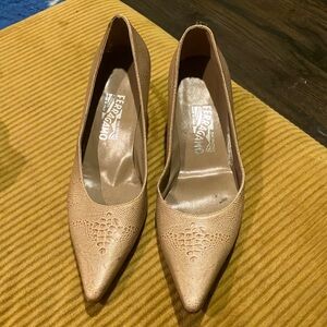 Salvatore Ferragamo Blush Textured Pointed-Toe Pumps